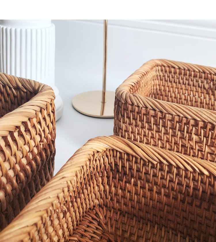 panier en osier salle de bain details