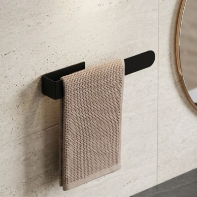 Porte serviette noir avec serviette
