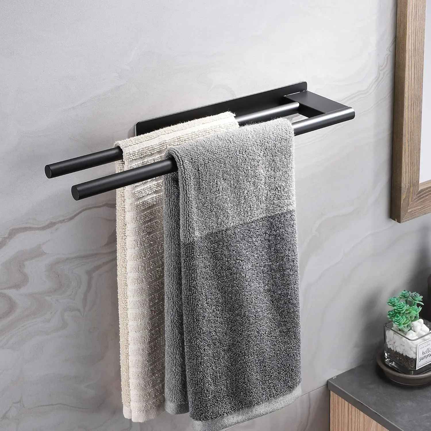 porte serviette salle de bain double barre noir dans salle de bain