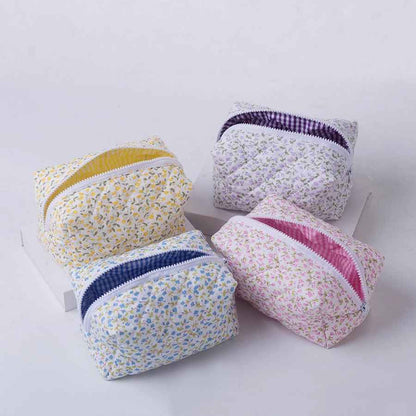 trousse a maquillage motif fleuri 4 couleurs