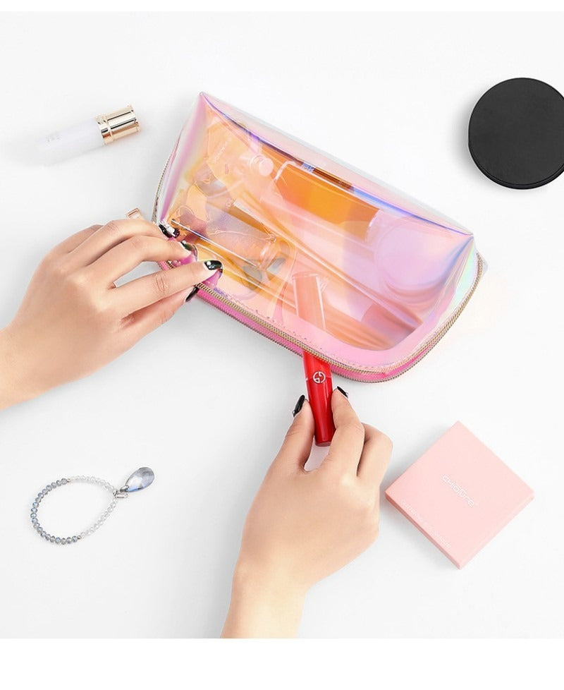 trousse a maquillage transparente mains rangent produits