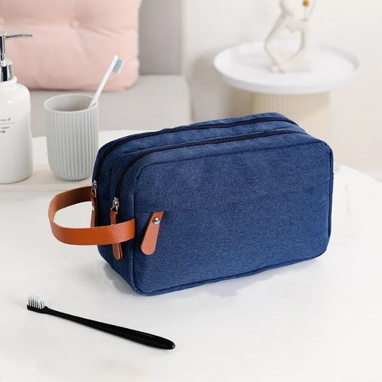 trousse de toilette homme bleu
