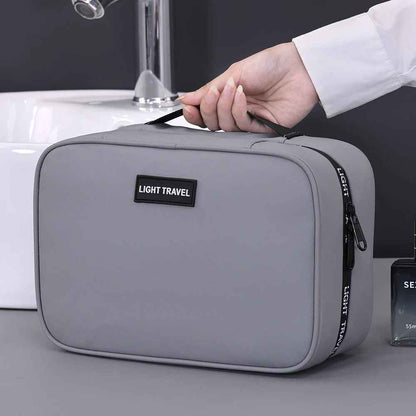 trousse de toilette homme rigide grise