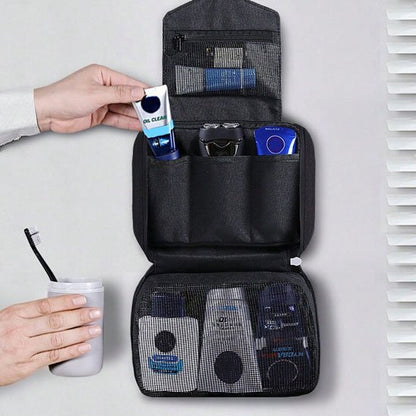 trousse de toilette suspendue